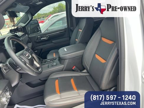 Used 2026 GMC Sierra 2500 AT4 w/ AT4 Premium Plus Package AWD/4WD image 10