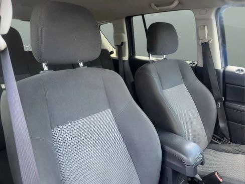 Used 2015 Jeep Compass Sport w/ Power Value Group FWD image 18
