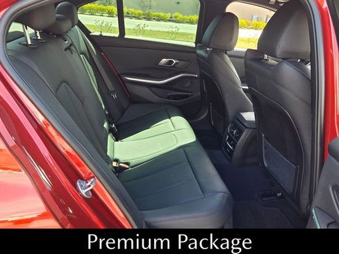 Used 2021 BMW 330i Sedan w/ M Sport Package RWD image 16