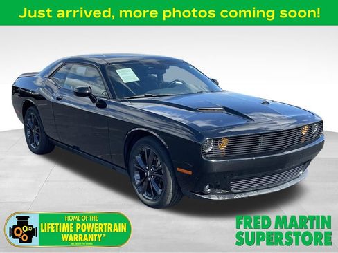 Used 2022 Dodge Challenger SXT w/ Blacktop Package AWD/4WD image 1
