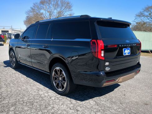 Certified 2025 Ford Expedition Max King Ranch image 5