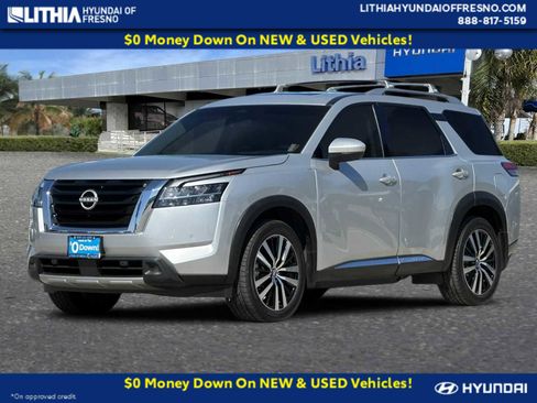 Used 2023 Nissan Pathfinder Platinum FWD image 1