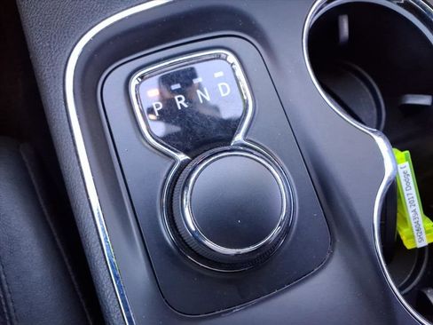 Used 2017 Dodge Durango GT image 23