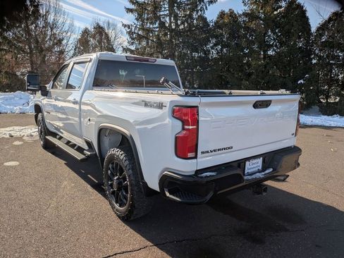 Used 2025 Chevrolet Silverado 2500 LT w/ Trail Boss Package image 7