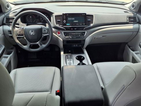 Used 2025 Honda Ridgeline RTL image 11