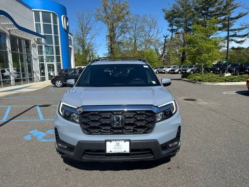 Used 2022 Honda Passport EX-L image 3