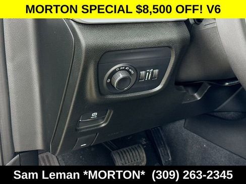 New 2025 Jeep Grand Cherokee L Laredo w/ Luxury Tech Group I AWD/4WD image 10