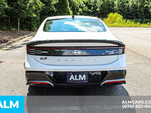 Used 2025 Hyundai Sonata SEL FWD image 10