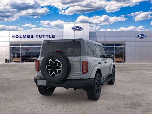 New 2026 Ford Bronco Outer Banks AWD/4WD image 8