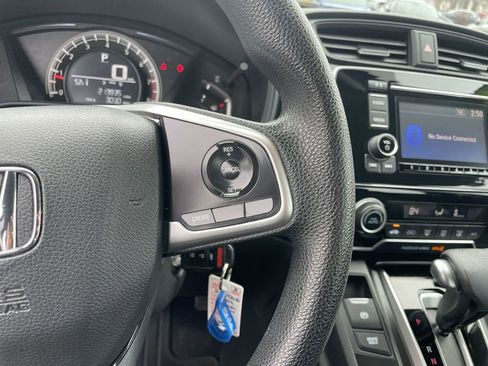 Used 2019 Honda CR-V LX image 17