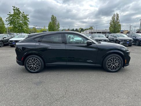 New 2026 Ford Mustang Mach-E Premium AWD/4WD image 8