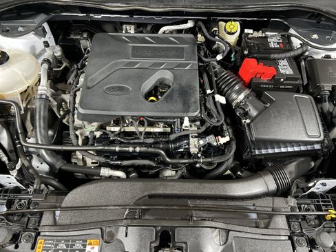 Used 2020 Ford Escape SE image 26