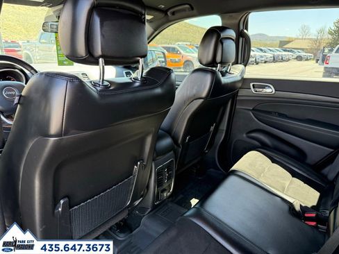 Used 2021 Jeep Grand Cherokee Laredo X AWD/4WD image 27