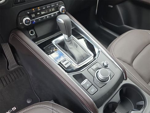 New 2025 MAZDA CX-5 Signature image 31