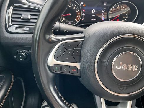 Used 2021 Jeep Compass Limited FWD image 19