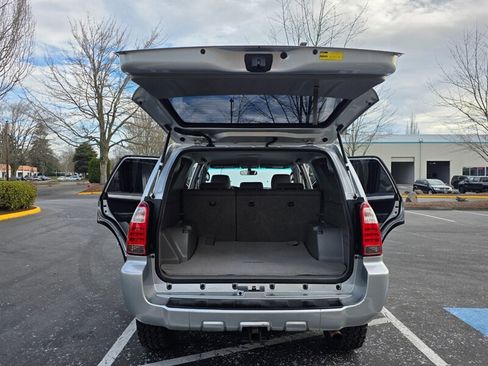 Used 2007 Toyota 4Runner SR5 image 31