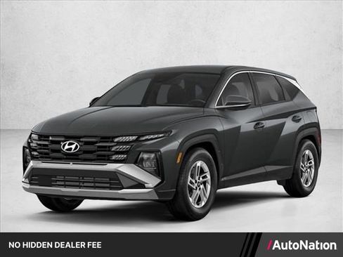 Used 2025 Hyundai Tucson SE FWD image 1