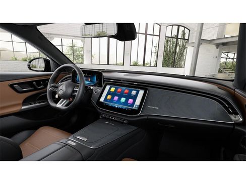 New 2026 Mercedes-Benz E 53 AMG e 4MATIC Sedan image 6