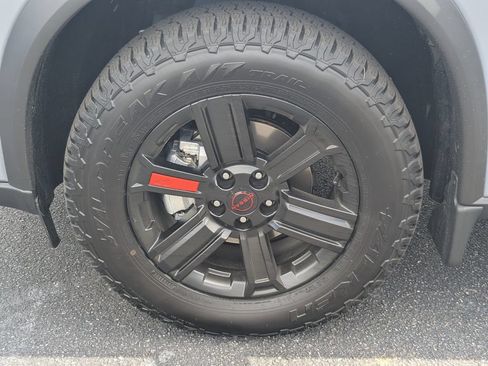 Used 2026 Nissan Rogue SV AWD/4WD image 11