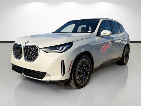 Used 2025 BMW X3 xDrive30i image 7