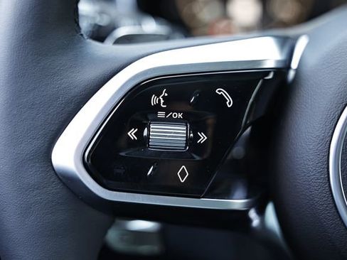 New 2024 Jaguar XF R-Dynamic SE image 44