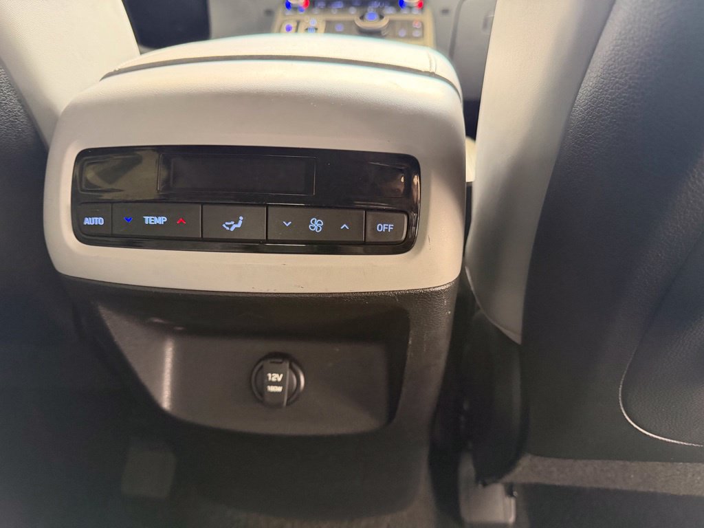 Used 2024 Hyundai Palisade SEL FWD image 26