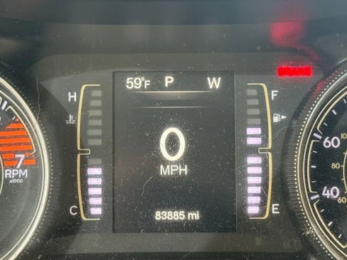 Used 2018 Jeep Cherokee Latitude image 9