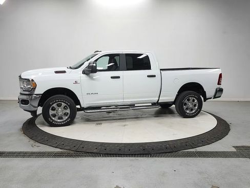 Used 2024 RAM 2500 Big Horn w/ Off Road Package AWD/4WD image 4