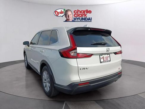 Used 2026 Honda CR-V EX image 2