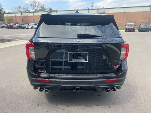 Used 2023 Ford Explorer ST AWD/4WD image 6