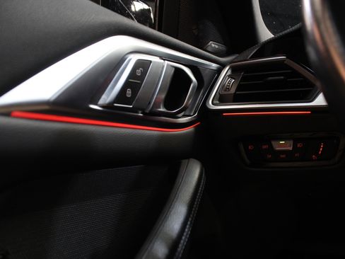 Used 2023 BMW 430i Convertible w/ M Sport Package image 52