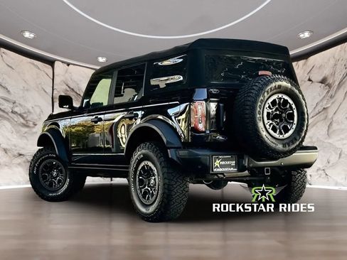 Used 2022 Ford Bronco Badlands w/ Sasquatch Package AWD/4WD image 14