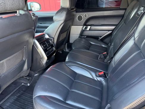 Used 2017 Land Rover Range Rover Sport HSE AWD/4WD image 7