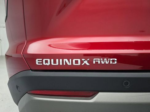 Used 2025 Chevrolet Equinox LT w/ Convenience Package II AWD/4WD image 61