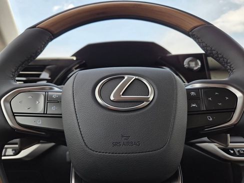 New 2026 Lexus RX 350 AWD image 39