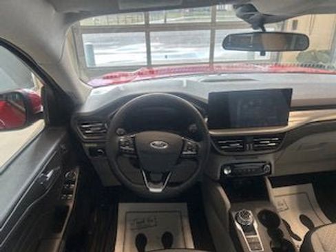 Used 2023 Ford Escape Active w/ Tech Pack #2 image 7