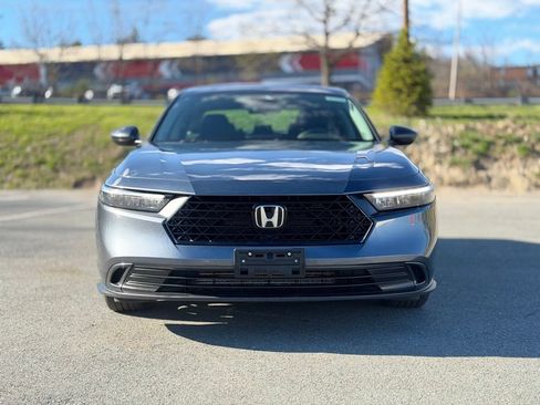 Used 2023 Honda Accord EX image 10
