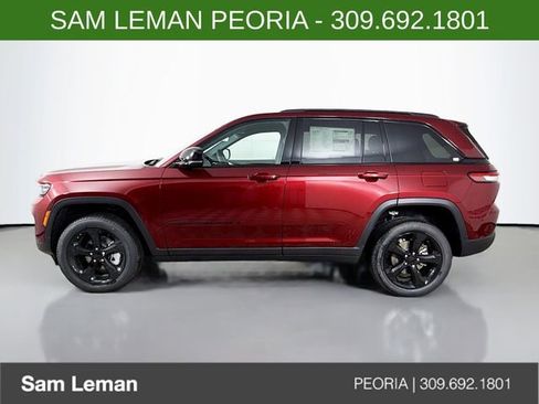 New 2025 Jeep Grand Cherokee Limited image 4