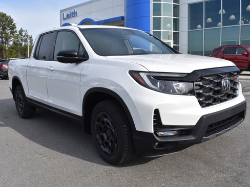 New 2026 Honda Ridgeline TrailSport+ image 3
