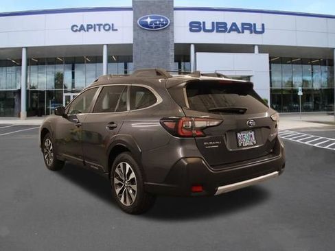 Certified 2025 Subaru Outback Limited AWD/4WD image 6