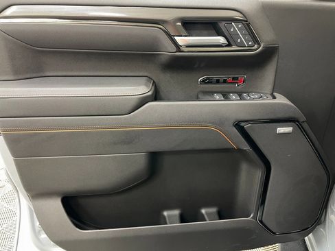 Certified 2025 GMC Sierra 1500 AT4 w/ AT4 Premium Package image 29