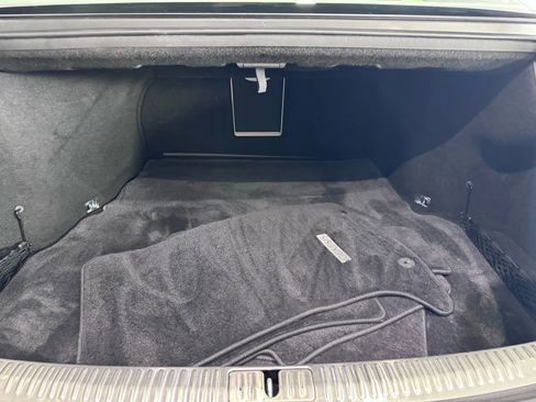 Used 2017 Genesis G90 3.3T Premium image 39