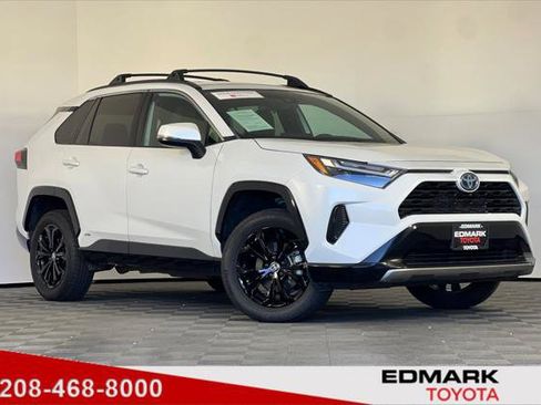 Certified 2023 Toyota RAV4 SE w/ SE Grade Weather Package AWD/4WD image 1