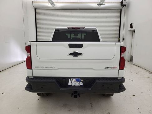 New 2026 Chevrolet Silverado 1500 ZR2 image 24