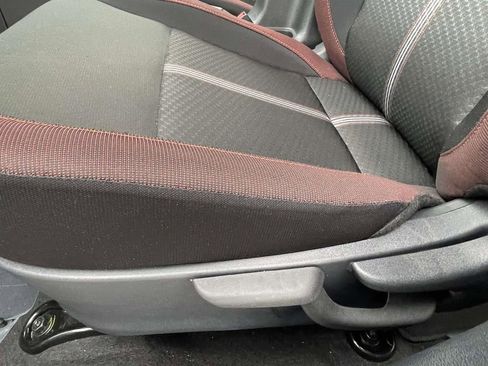 Used 2025 Nissan Versa SR w/ Trunk Package image 14