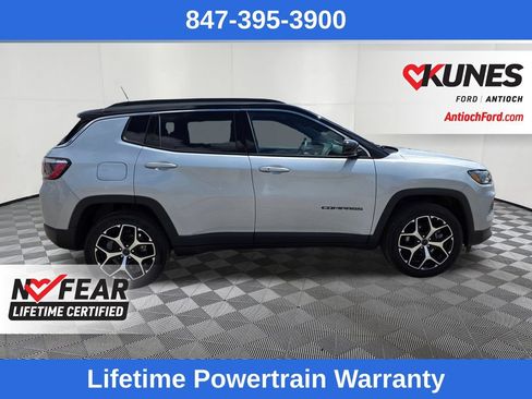 Used 2025 Jeep Compass Limited AWD/4WD image 8