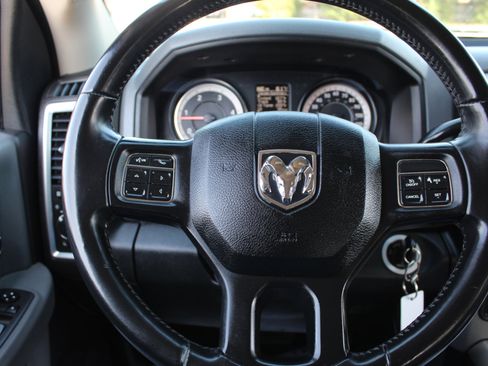 Used 2016 RAM 3500 Lone Star image 23