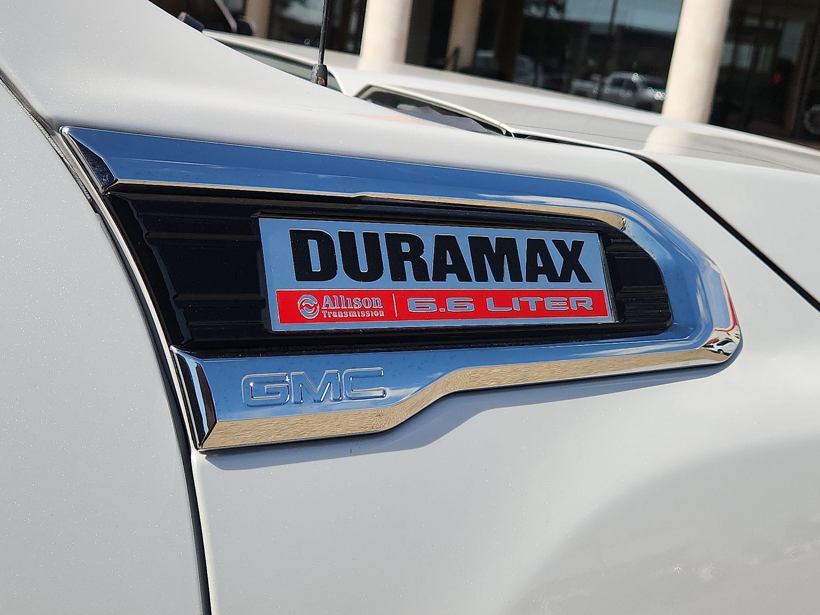 Used 2022 GMC Sierra 2500 Denali w/ Denali Ultimate Package AWD/4WD image 9