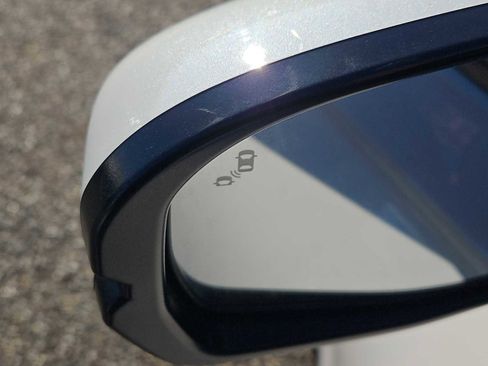 Certified 2024 Honda CR-V EX image 22