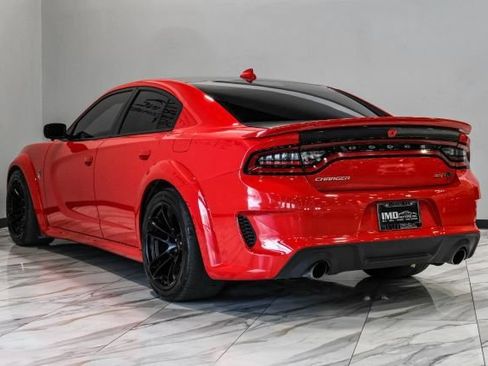 Used 2022 Dodge Charger SRT Hellcat w/ Carbon/Suede Interior Package RWD image 12